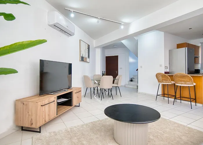 Pafilia Gardens 6 Prázdninový dům *